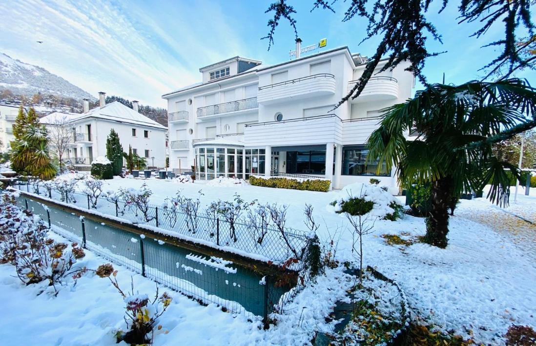 Logis Hotel Le Miramont Аржеле-Газо Экстерьер фото